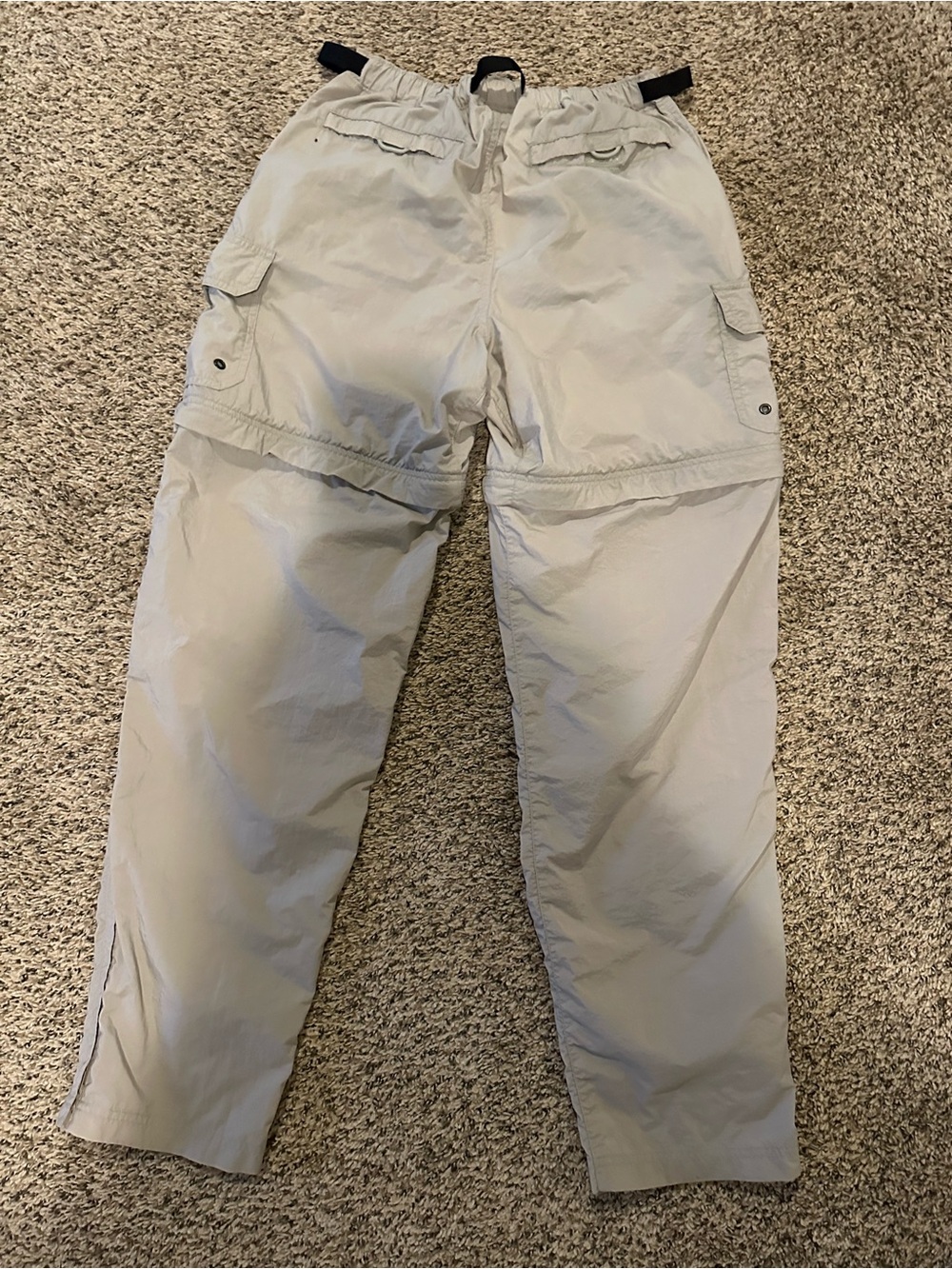 REI Men's Convertible Cargo Pants in Light Beige - Picture 4 of 4